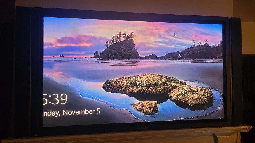 58' Panasonic Plasma HDTV w/TY-SP58P10WK SPEAKERS
