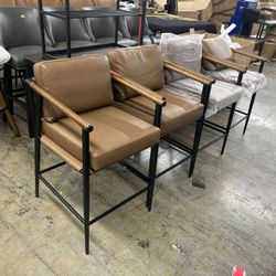 CHITA Modern Counter Stools Set of 4, Upholstered Bar Stools with Metal Frame and Wooden Armrests, Faux Leather in Saddle Brown