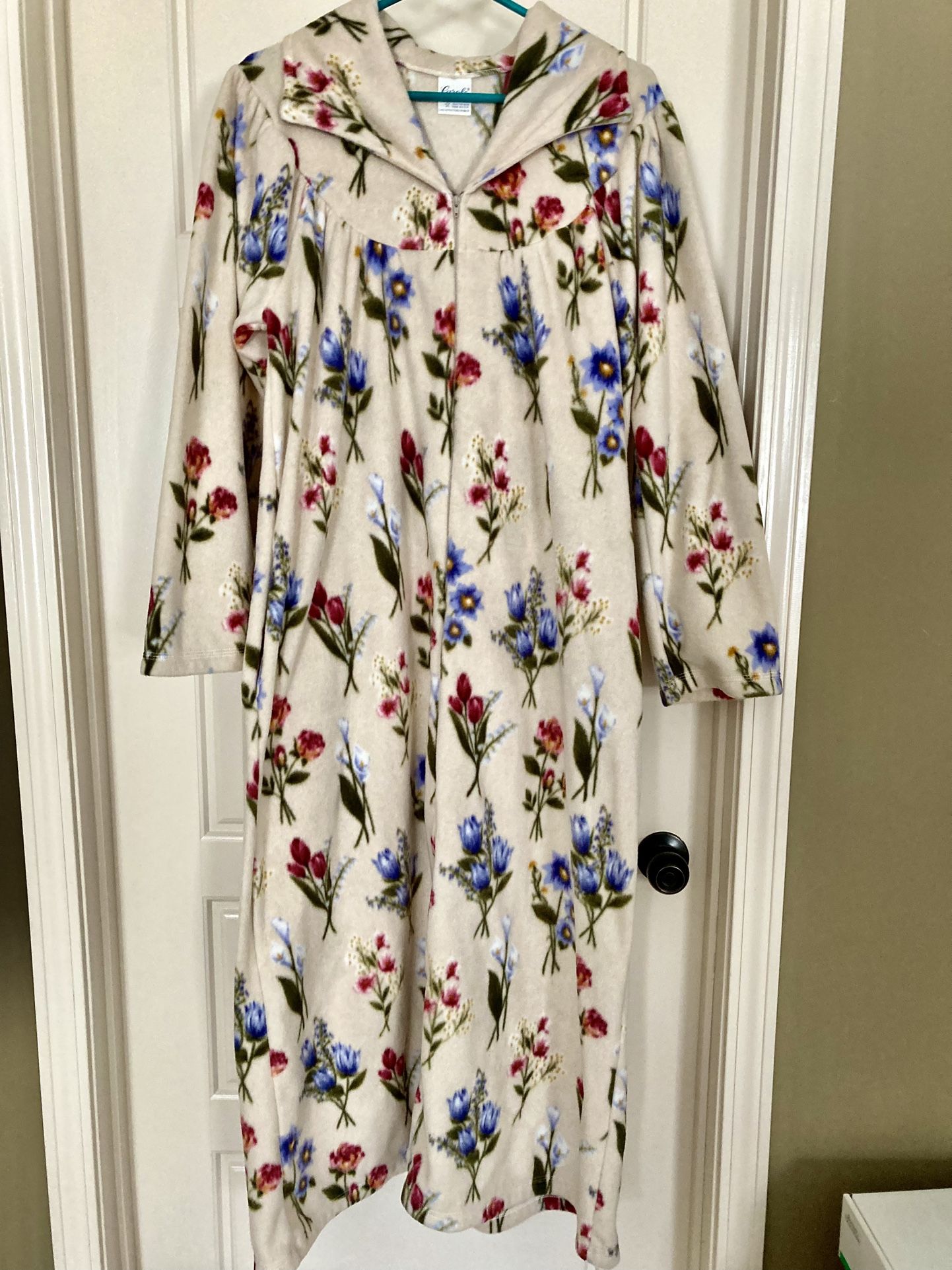 Ladies Robe