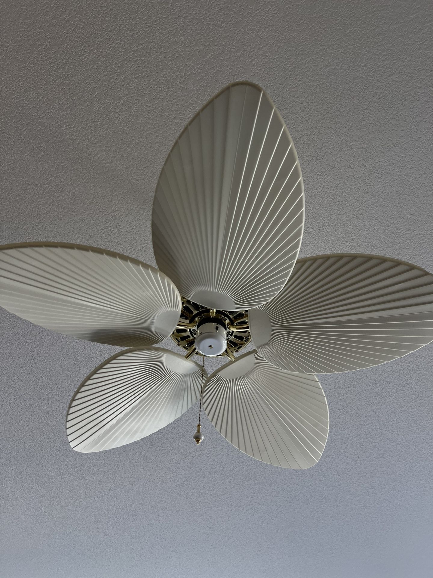 Flower/Palm ceiling fan
