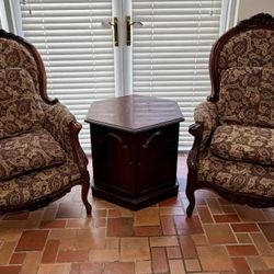Victorian Era Vintage Arm Chair