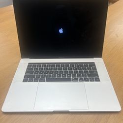 2018/19 Macbook Pro 15 Inch 2.6Ghz i7 6 Core 16GB Memory 512GB Storage LIKE NEW