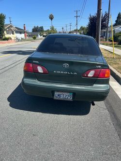 2000 Toyota Corolla