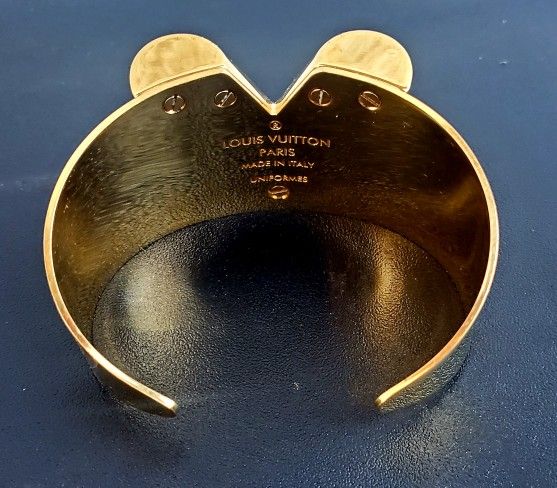 Louis Vuitton Essential V Cuff Bracelet