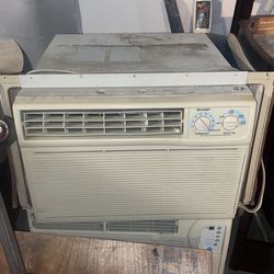 AC
