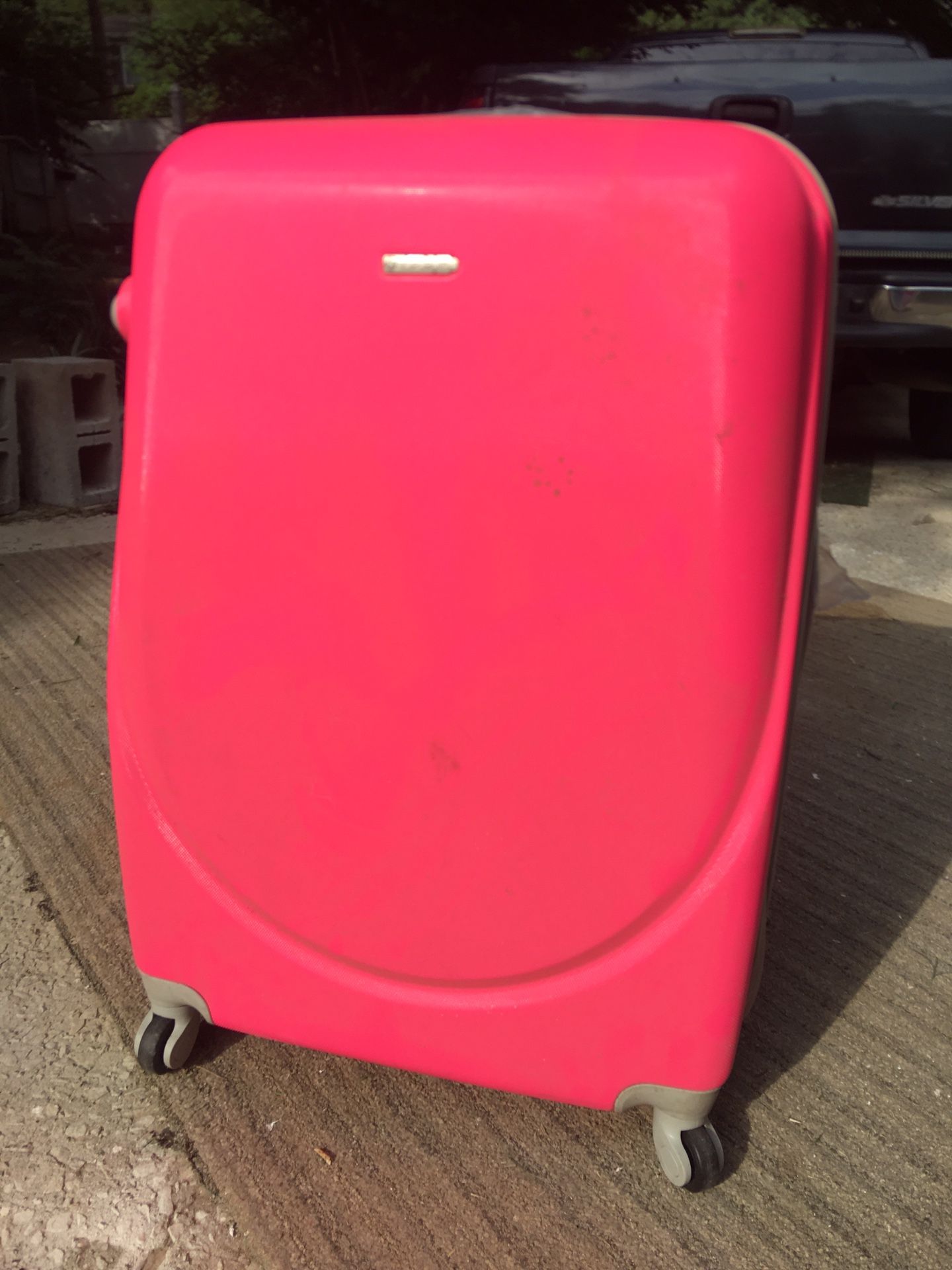 Luggage π§³ With Wheels