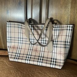 Burberry Bag 