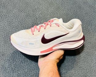 Nike Journey Run ‘Guava Ice Red Stardust’ (Sz 8.5W/7M)