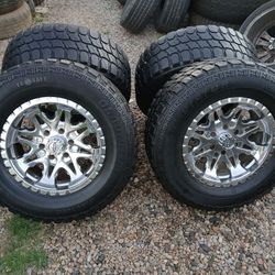 MOTO METAL RIMS LT265/70R17....6 LUGS FIT TOYOTA TACOMA NISSAN XTERRA NISSAN IZUSO RODEO NISSAN FRONTIER NISSAN PATHFINDER 