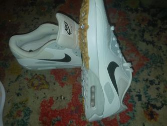 Nike Air Max 90 White Sneakers 11.5 mens