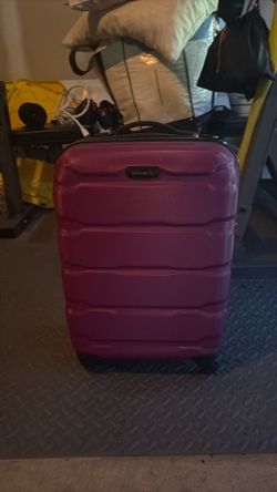 Carry on luggage - Samsonite