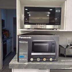 Brand New Panasonic Inverter Microwave 1.2 Cu Ft 1200w