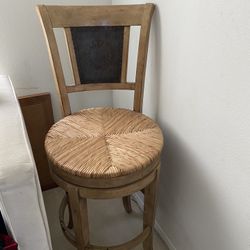 Barstools for sale in good conditions