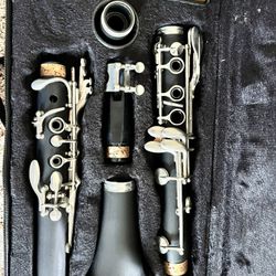 Clarinet for Beginner (Mendini by Cecilio)