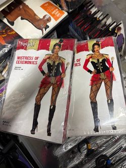 Sexy Ringmaster - Mistress of Ceremonies - Halloween costume
