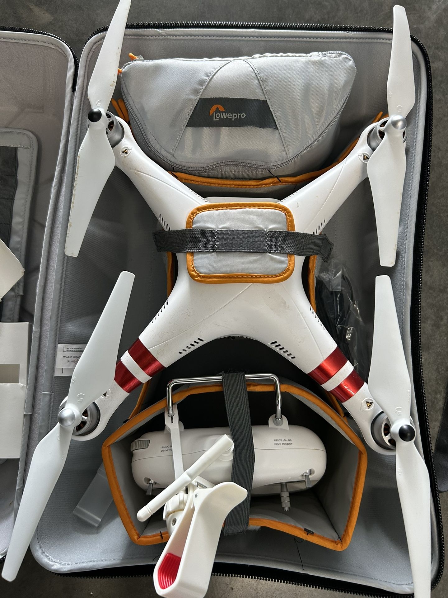 DJI Phantom 3 Standard Drone W/ Drone Backpack