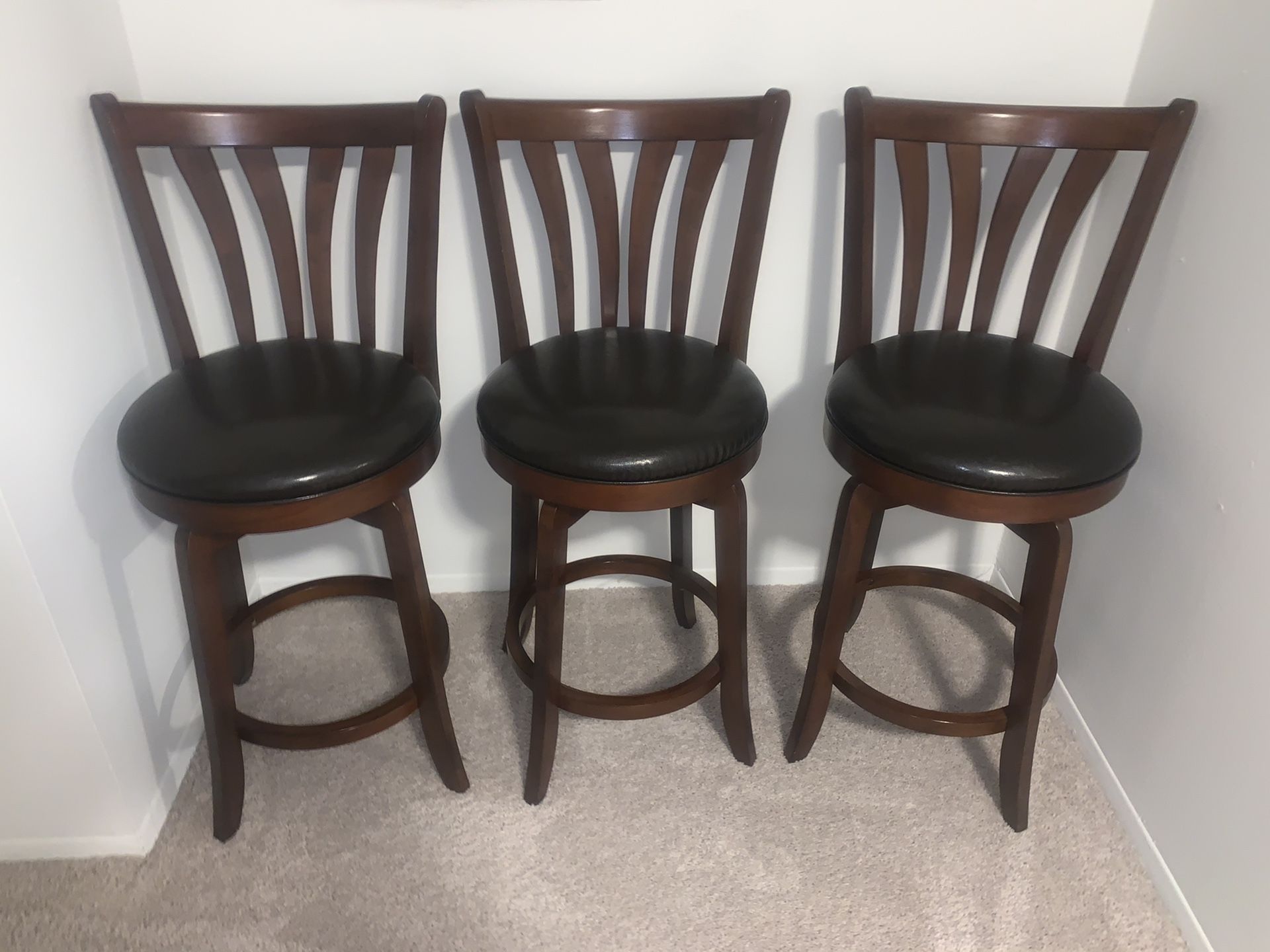 3 Bar Stools