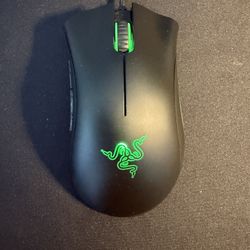 Black Razer DeathAdder Expert Mouse