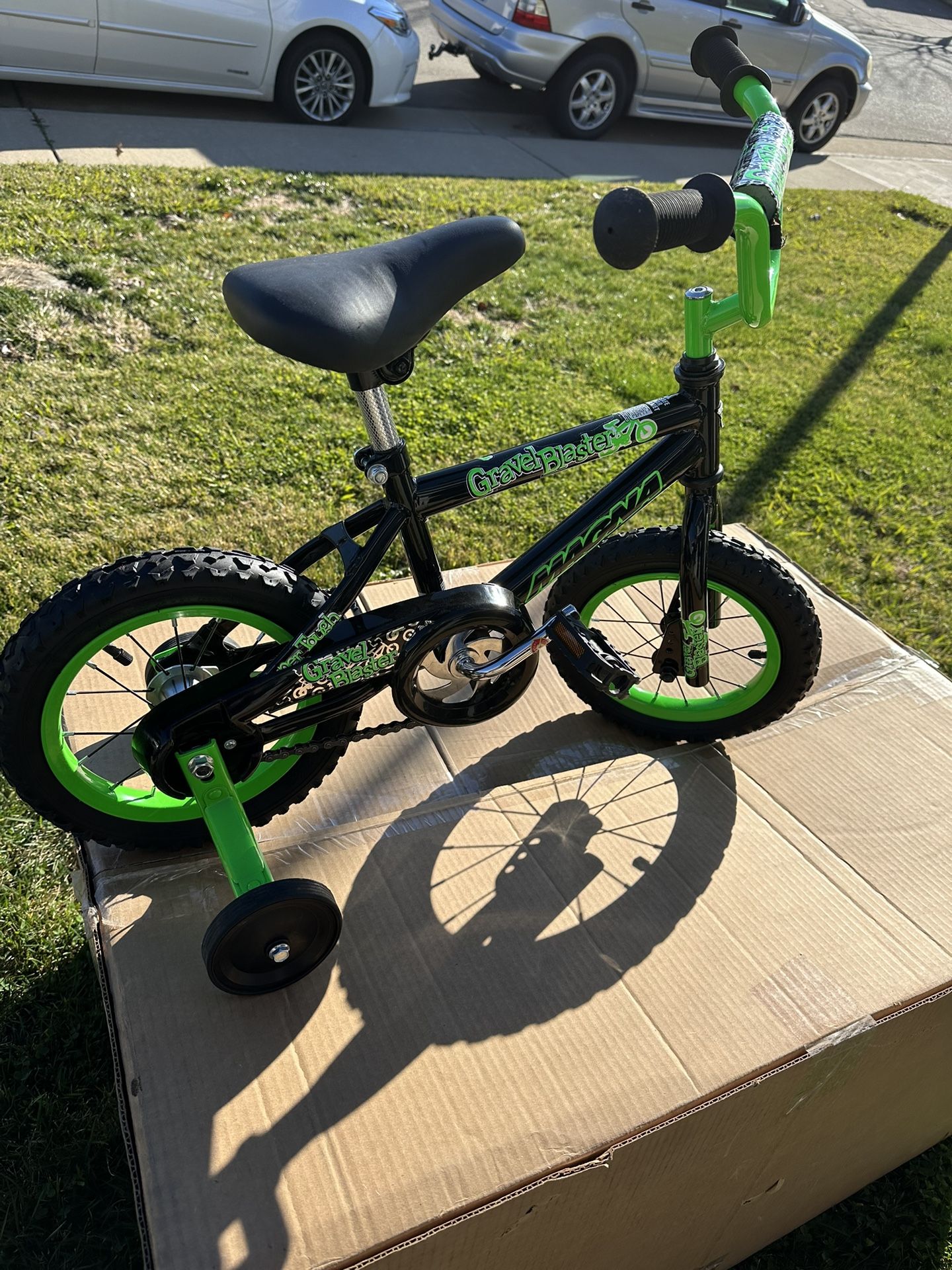 Dynacraft Children’s Bicycle