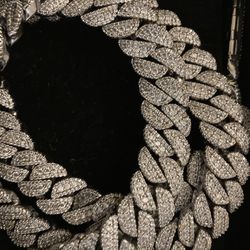 Cuban Chain 22”