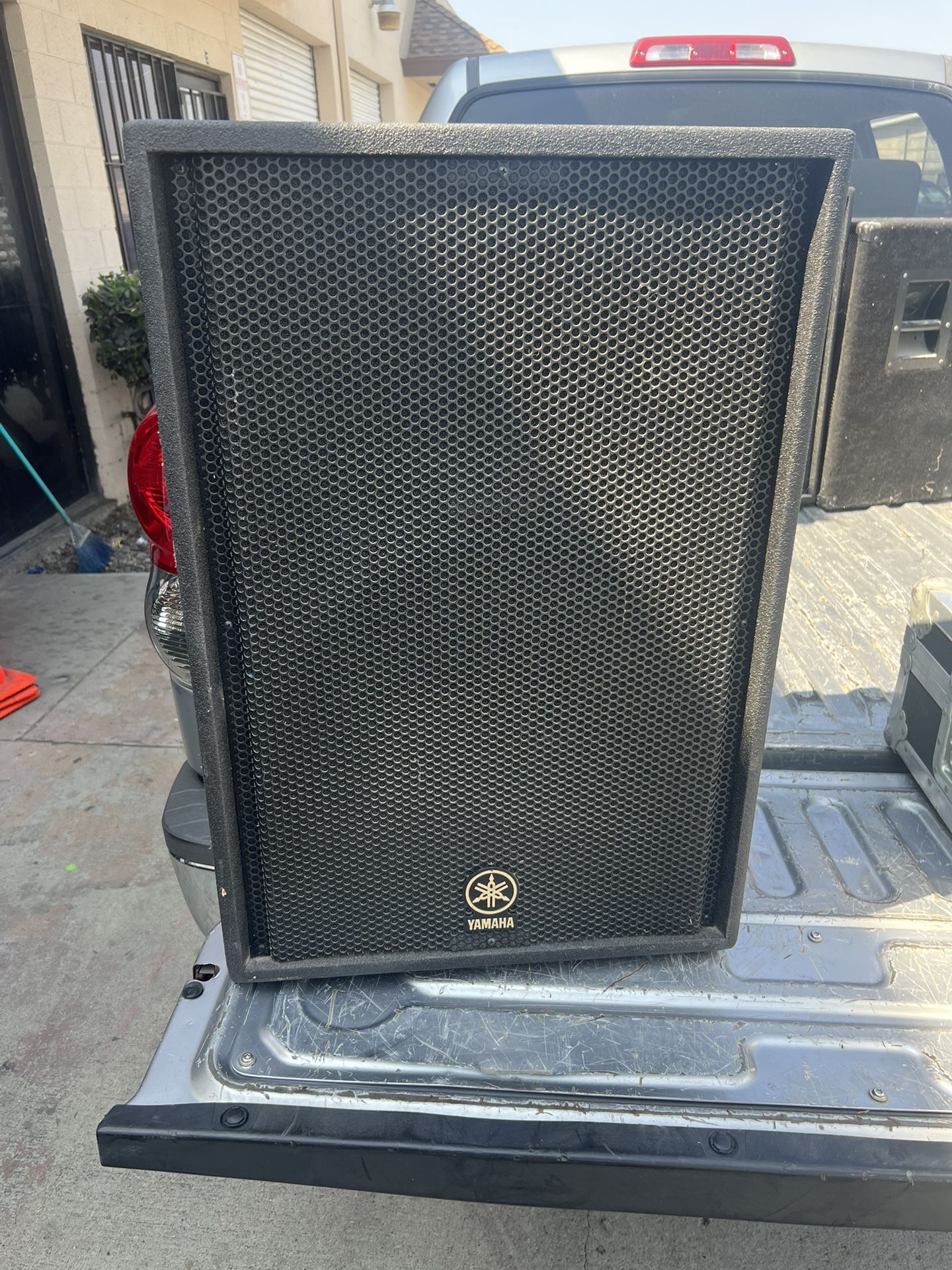 Yamaha Full Range PA Speakers Set