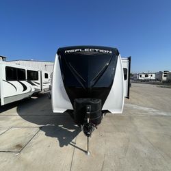 2022 Grand Design Reflection