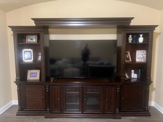 Entertainment Center