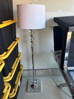 Floor Lamp Chrome & White