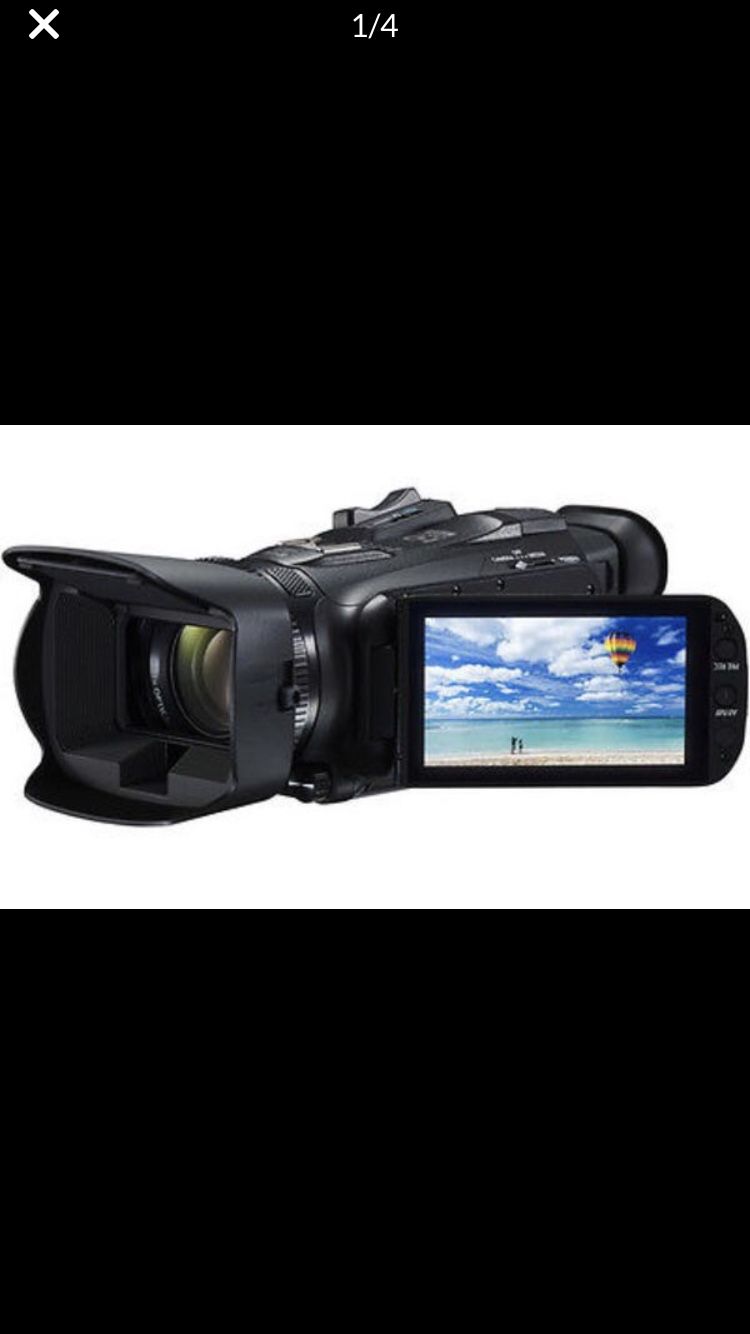 Canon Vixia HF Full HD Camcorder