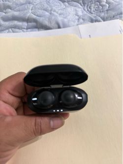 JBL tunes Bluetooth headphones