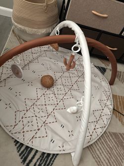 Baby play mat