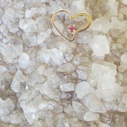 Vintage 14k Gold Ruby Floating Heart Dainty Pendant Charm 