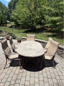 Outdoor oval patio table and chairs dining set