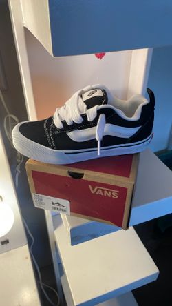 Authentic kids VANS