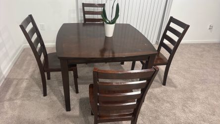 Wood Dining Table
