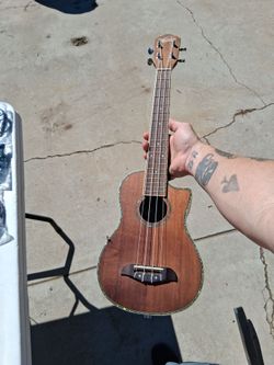 oscar schmidt ukulele