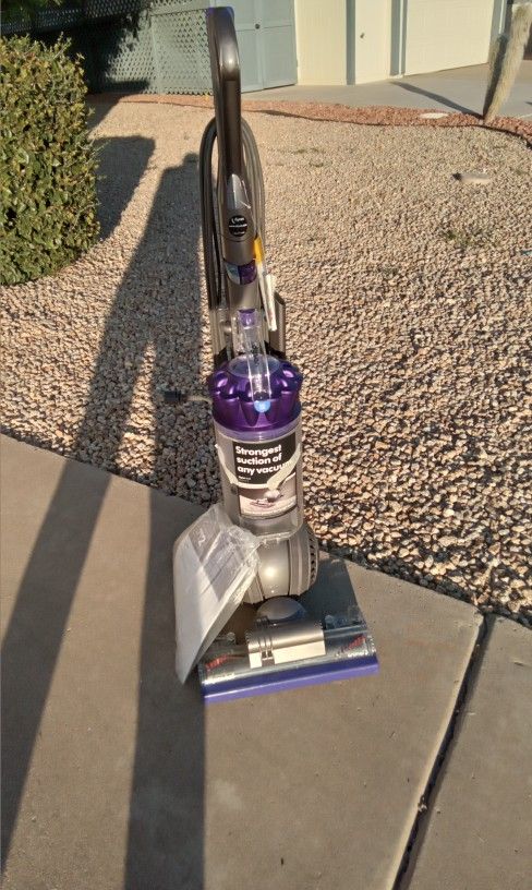 Dyson Vacuum