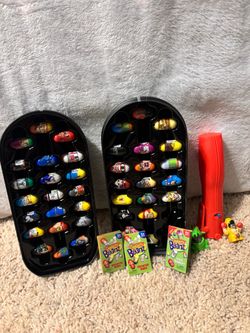 Star Wars Darth Vader Mighty Beenz case and 32 Beenz and launcher