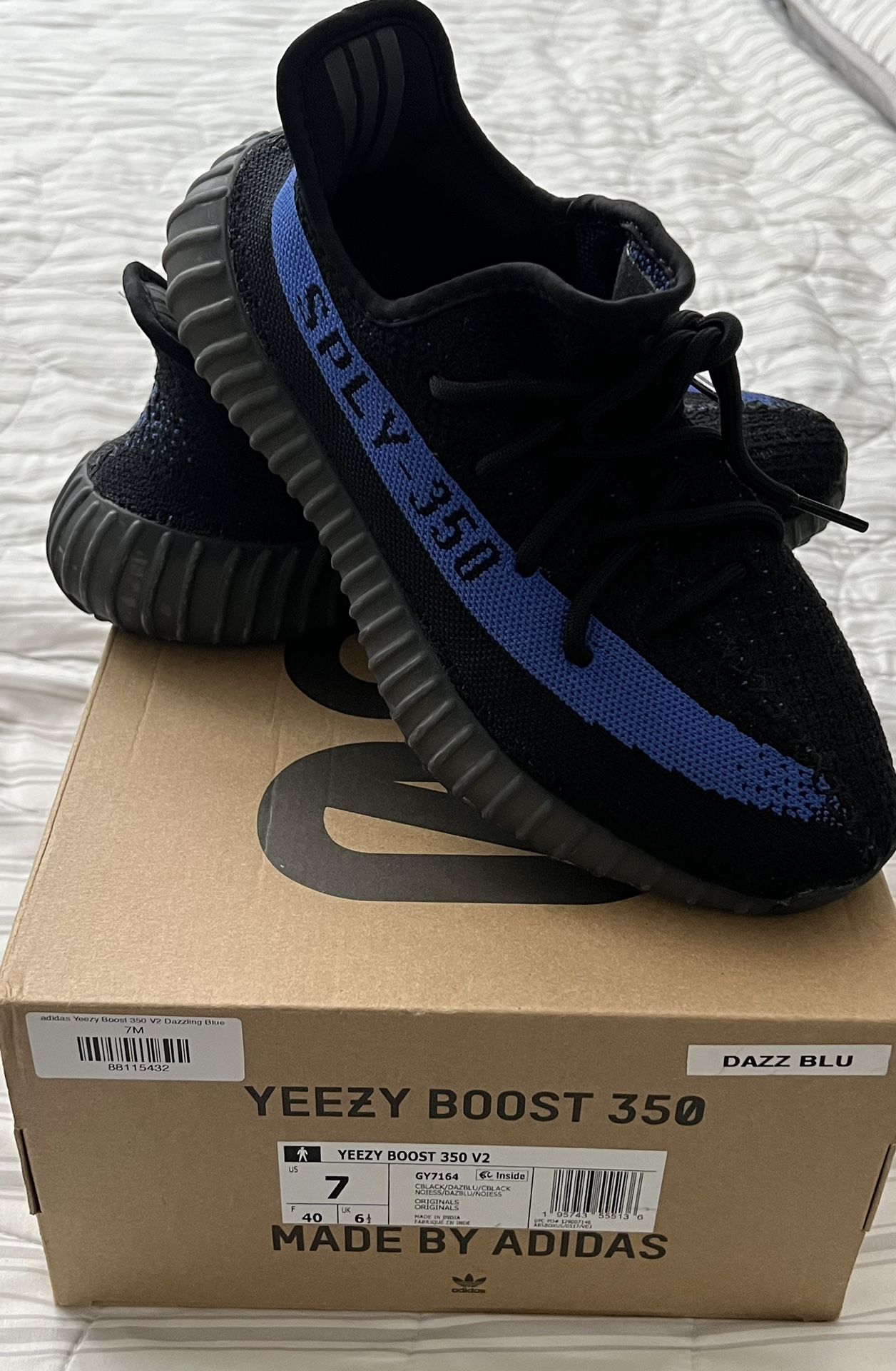 Yeezy Boost 350 Dazz Blu Size 7 Men