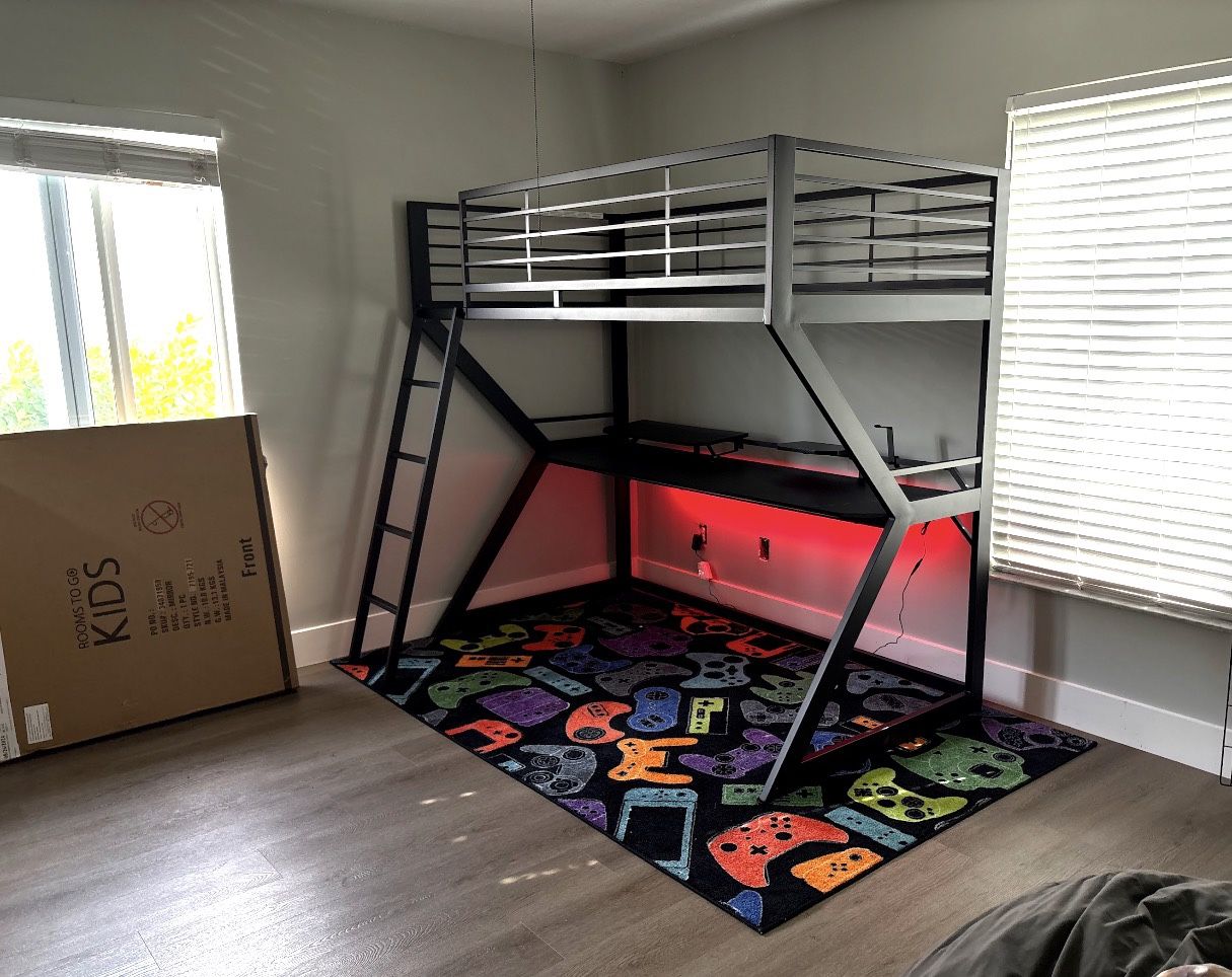 Loft Twin bed Rooms To Go