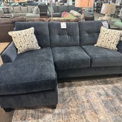 [OM] 🟪 Only $45 initial then take it home 🏡 Brand New Amity Bay Queen Sleeper