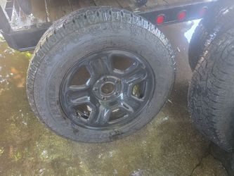 jeep rims and tires p24565 R17 105T toyo