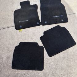 Lexus ES Floor Matt’s