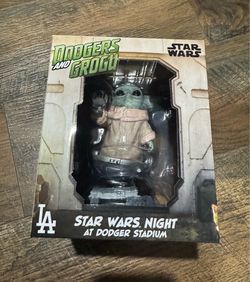 Dodgers Star Wars Grogu