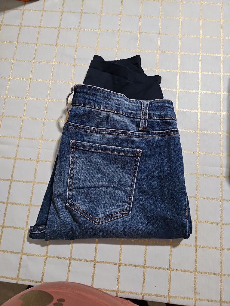 Maternity Jeans TIME And TRU