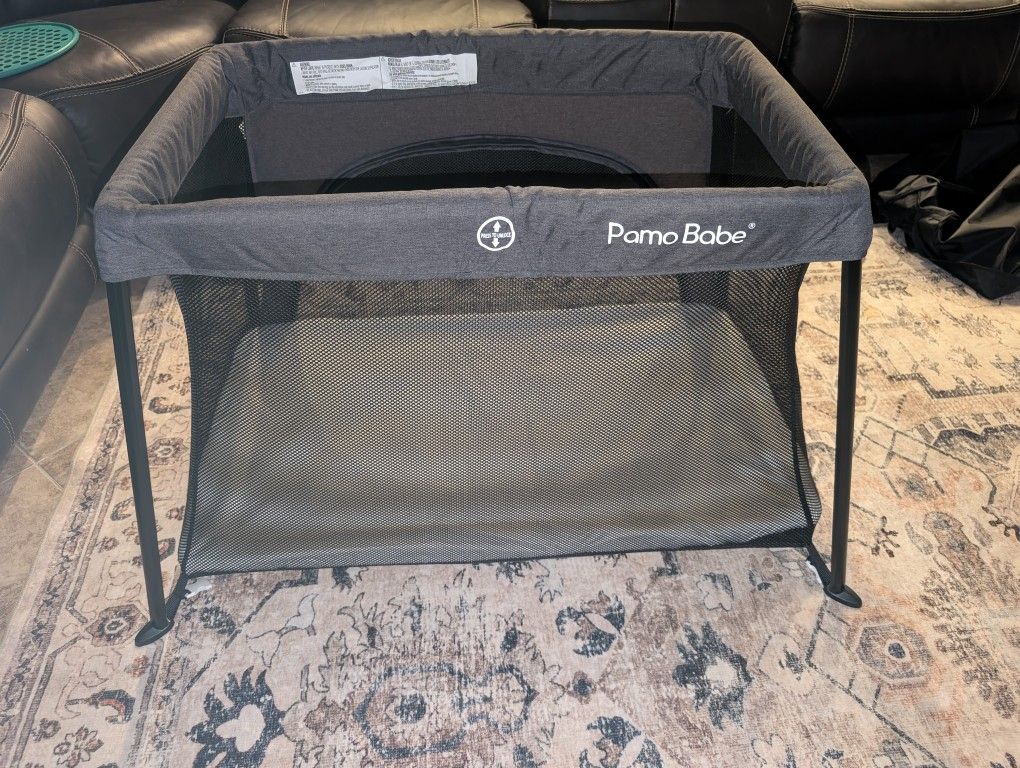 New Portable Crib