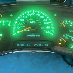 03-06 Chevy GMC Cluster Speedometer Odometer