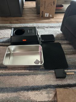 Tevila Cat Litter Box with Accessories