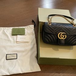 Gucci small Marmont matelasse shoulder bag ($1250)