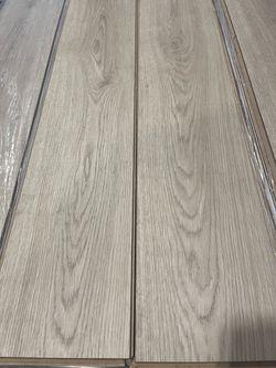 Aged Burlap Oak Laminate Flooring